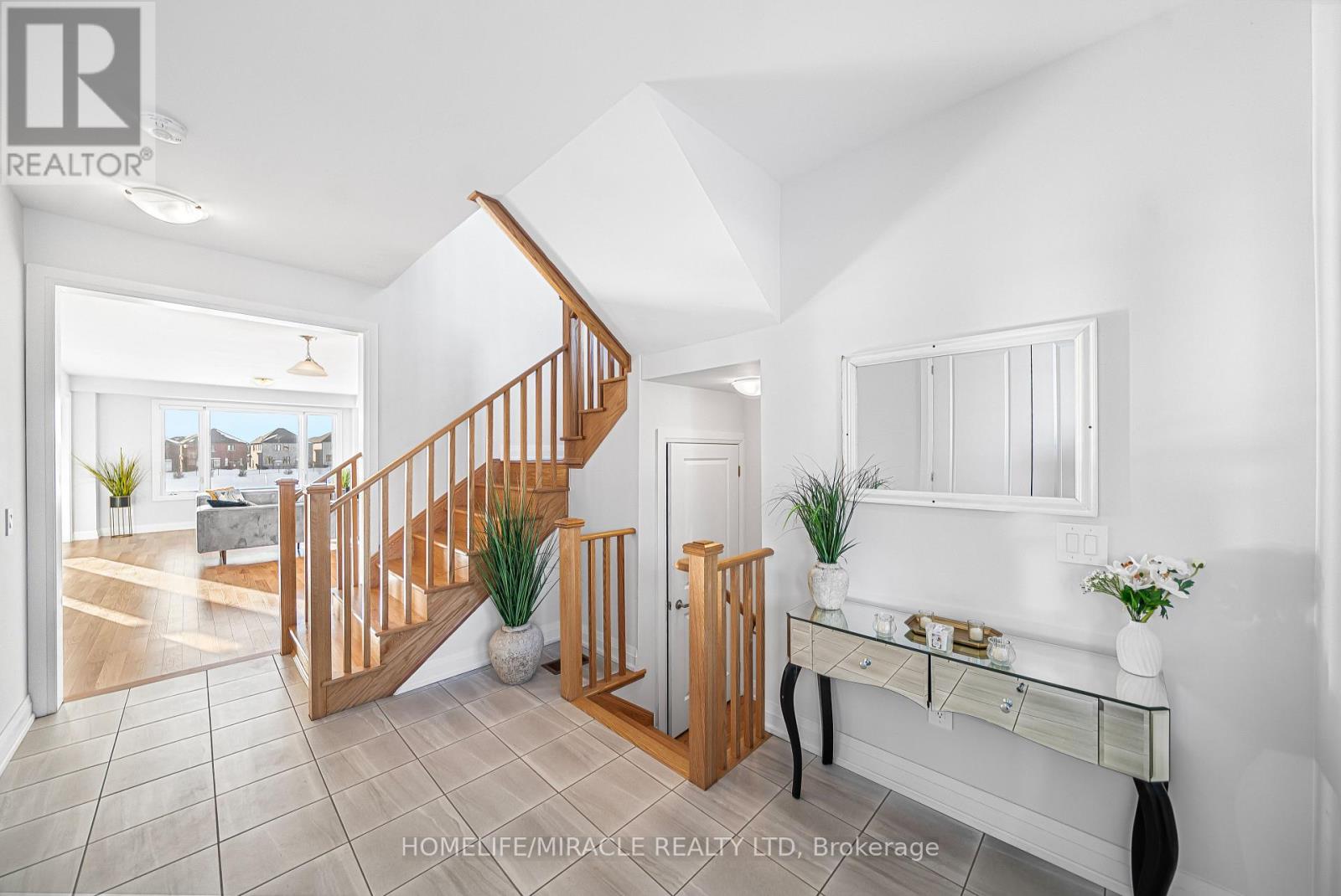 192 St Joseph Road, Kawartha Lakes, Ontario  K9V 6A9 - Photo 9 - X12813526