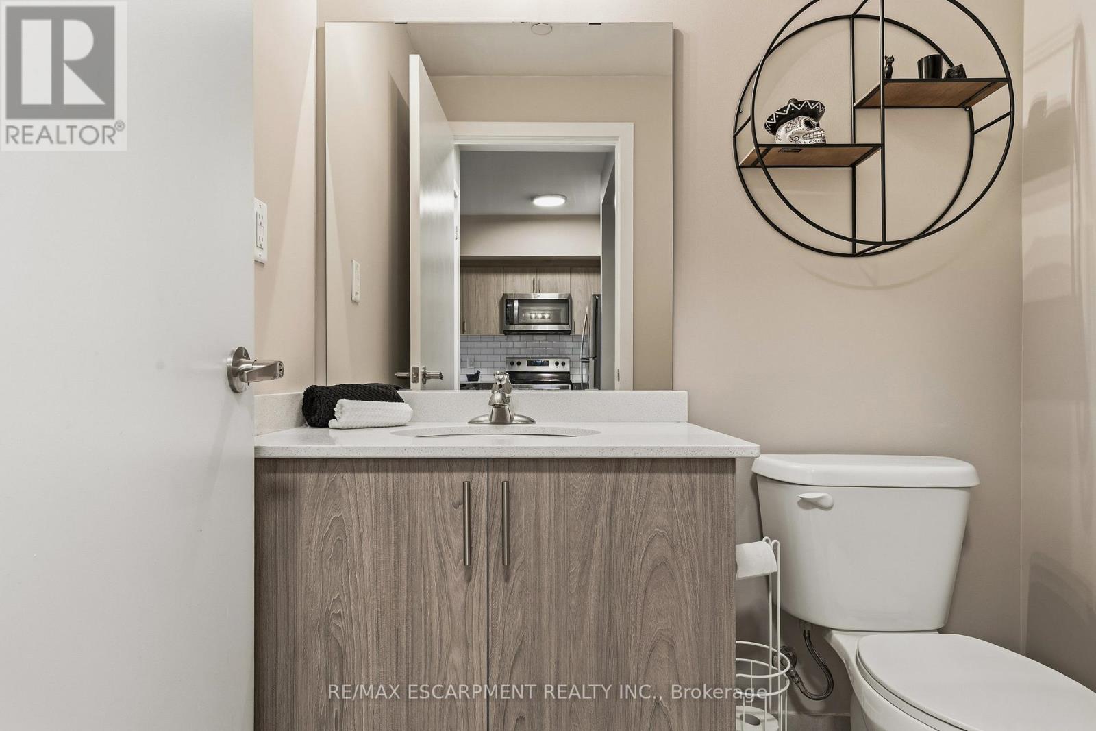 413 - 16 Markle Crescent, Hamilton, Ontario  L9G 0H4 - Photo 28 - X12813568