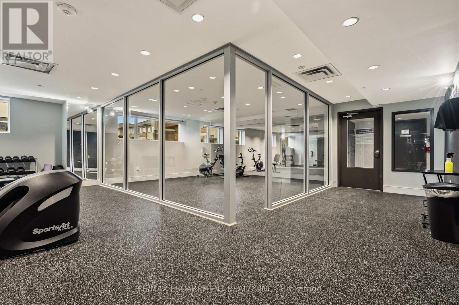 413 - 16 Markle Crescent, Hamilton, Ontario  L9G 0H4 - Photo 41 - X12813568