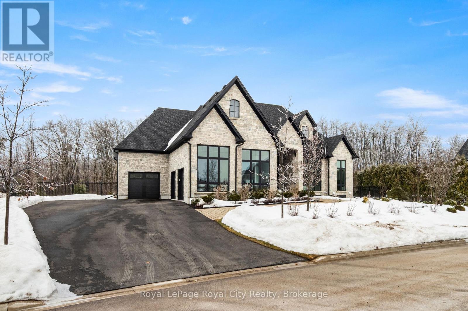 153 Heritage Lake Drive, Puslinch, Ontario  N0B 2J0 - Photo 3 - X12813646