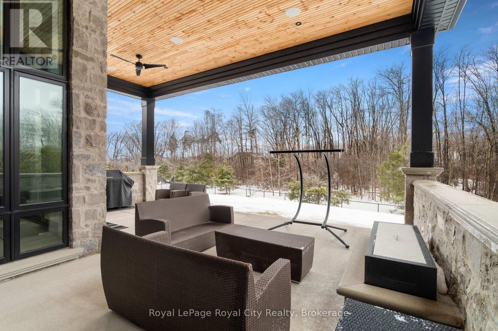 153 Heritage Lake Drive, Puslinch, Ontario  N0B 2J0 - Photo 48 - X12813646