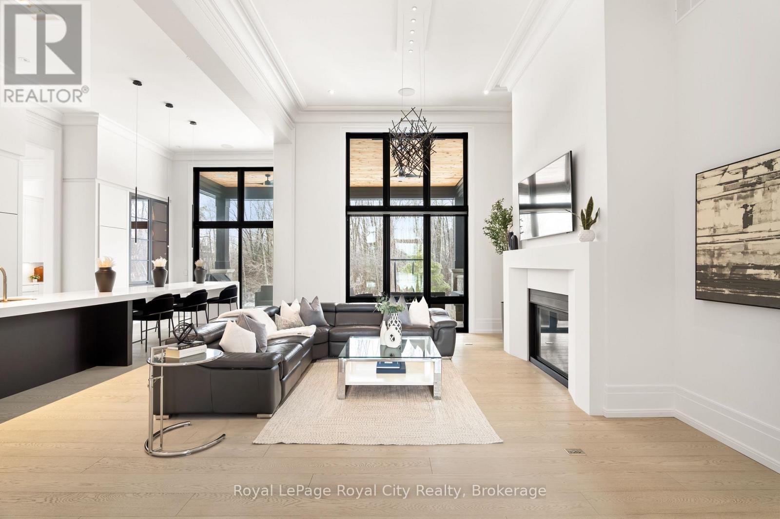 153 Heritage Lake Drive, Puslinch, Ontario  N0B 2J0 - Photo 8 - X12813646