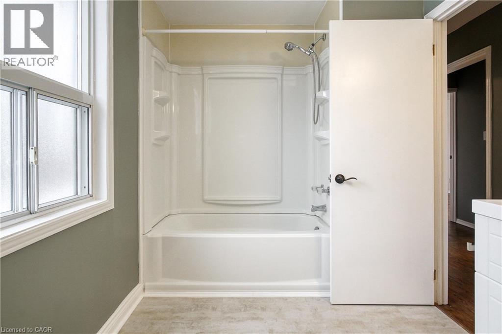 113 Beverly Street Unit# Main Floor, Cambridge, Ontario  N1R 3Z6 - Photo 22 - 40805827