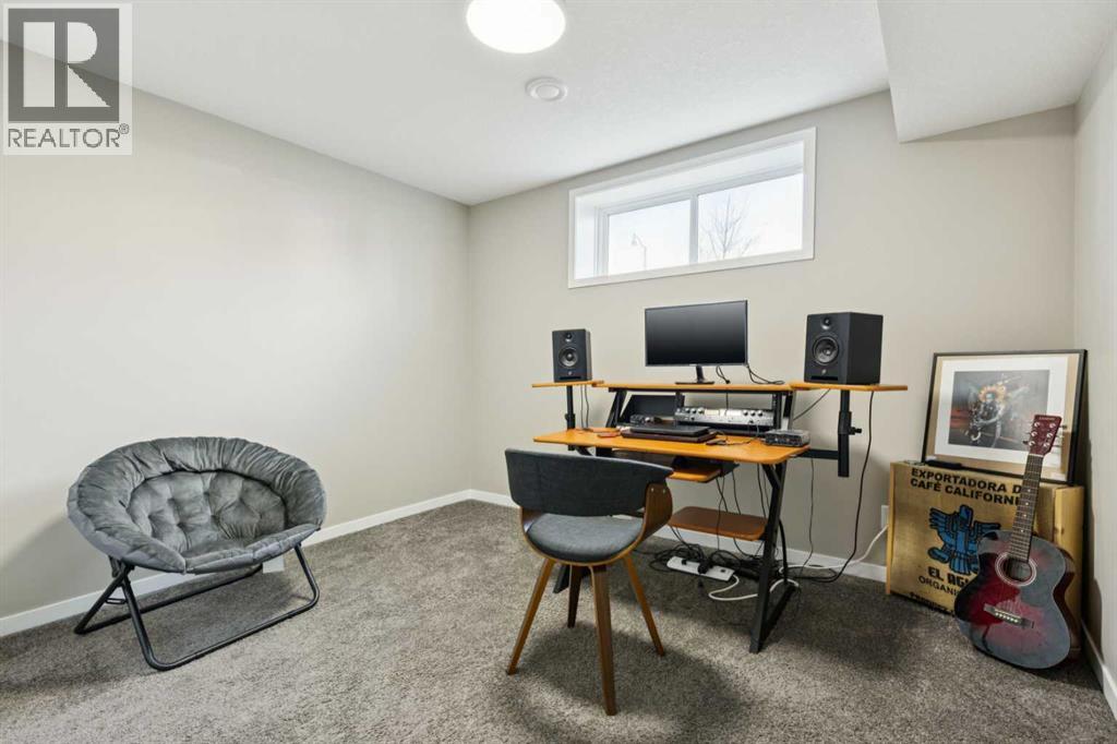 129 Dawson Drive, Chestermere, Alberta  T1X 1Z8 - Photo 35 - A2286862