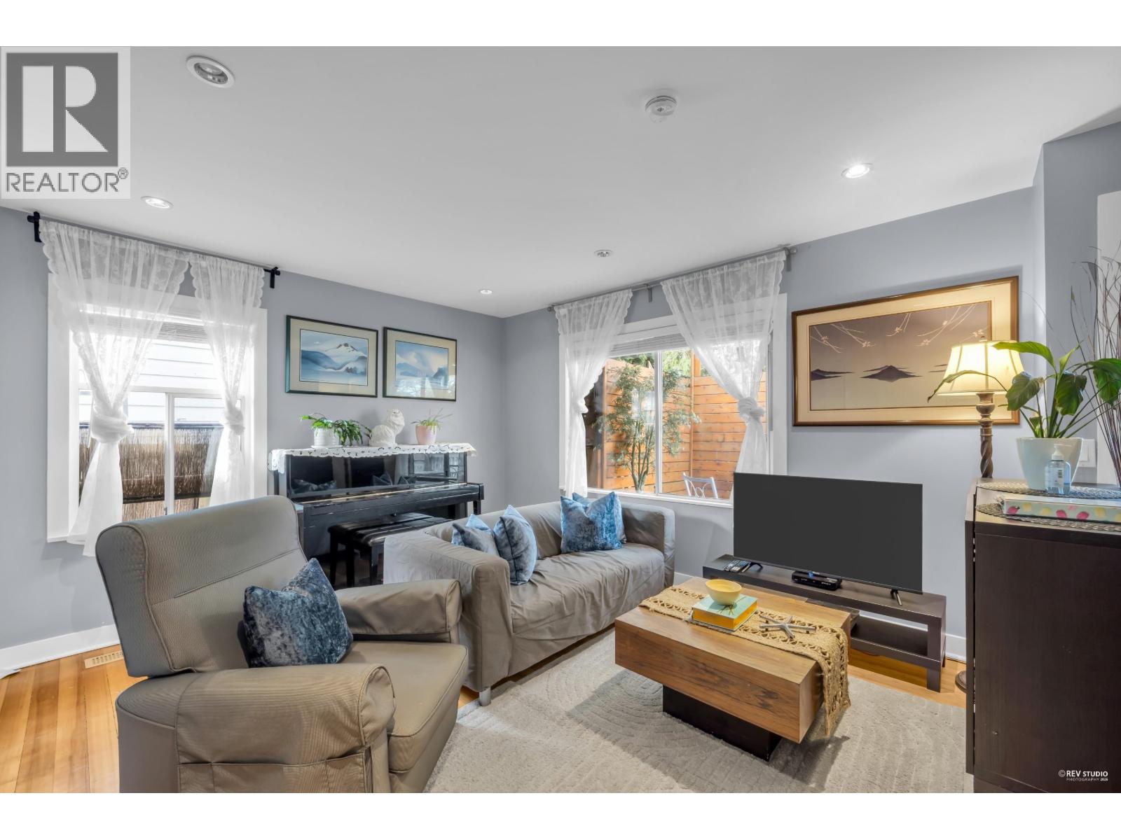 2240 Douglas Crescent, Richmond, British Columbia  V7B 1E9 - Photo 10 - R3092625