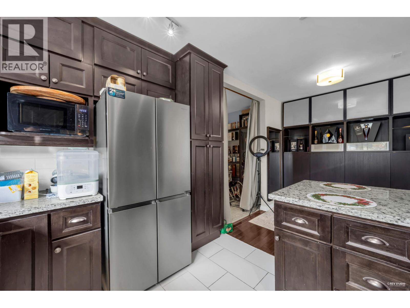 2240 Douglas Crescent, Richmond, British Columbia  V7B 1E9 - Photo 26 - R3092625