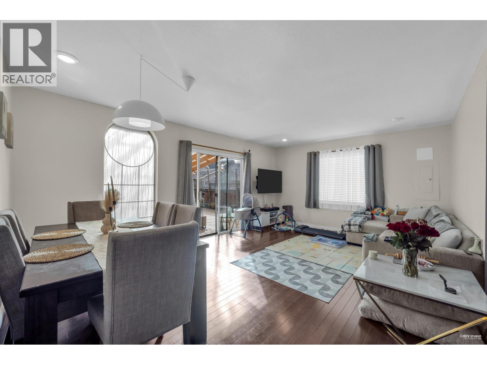 2240 Douglas Crescent, Richmond, British Columbia  V7B 1E9 - Photo 33 - R3092625