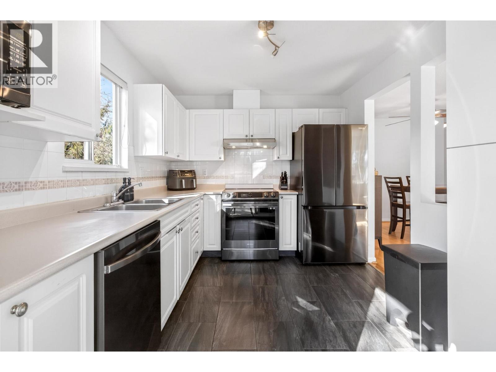 218 2678 Dixon Street, Port Coquitlam, British Columbia  V3C 6L7 - Photo 13 - R3091850