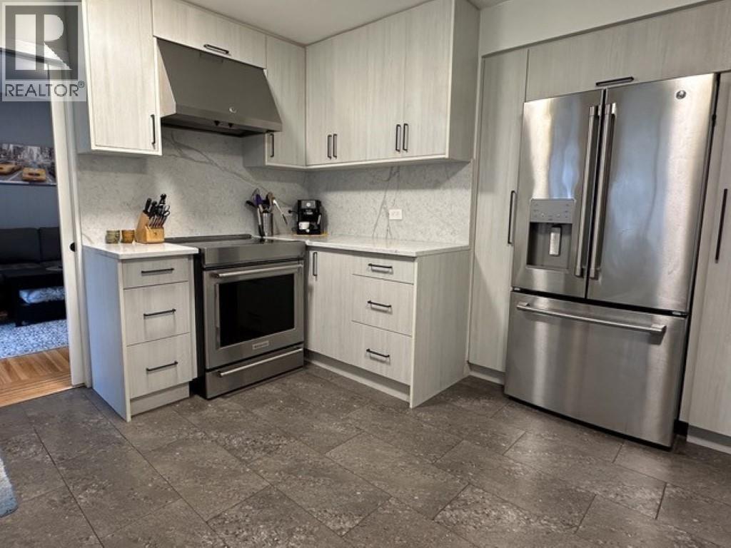 1856 Windermere Avenue, Port Coquitlam, British Columbia  V3B 2K4 - Photo 6 - R3089665