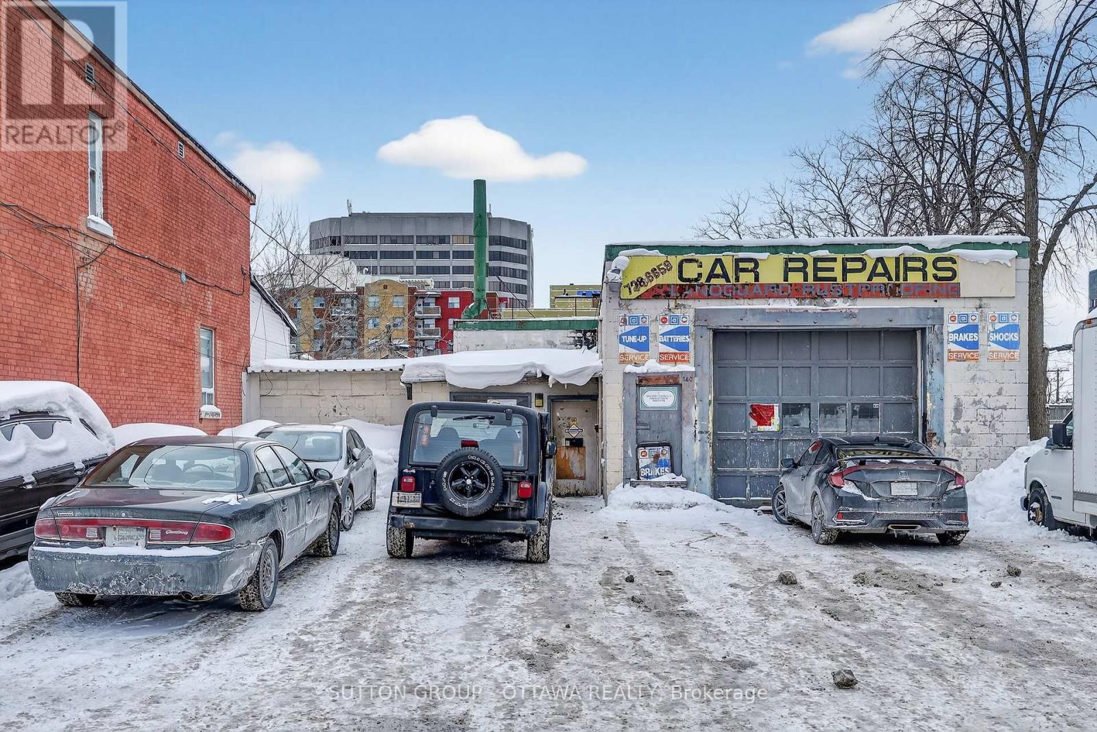 140 Hinchey Avenue, Ottawa, Ontario  K1Y 1L4 - Photo 7 - X12813586