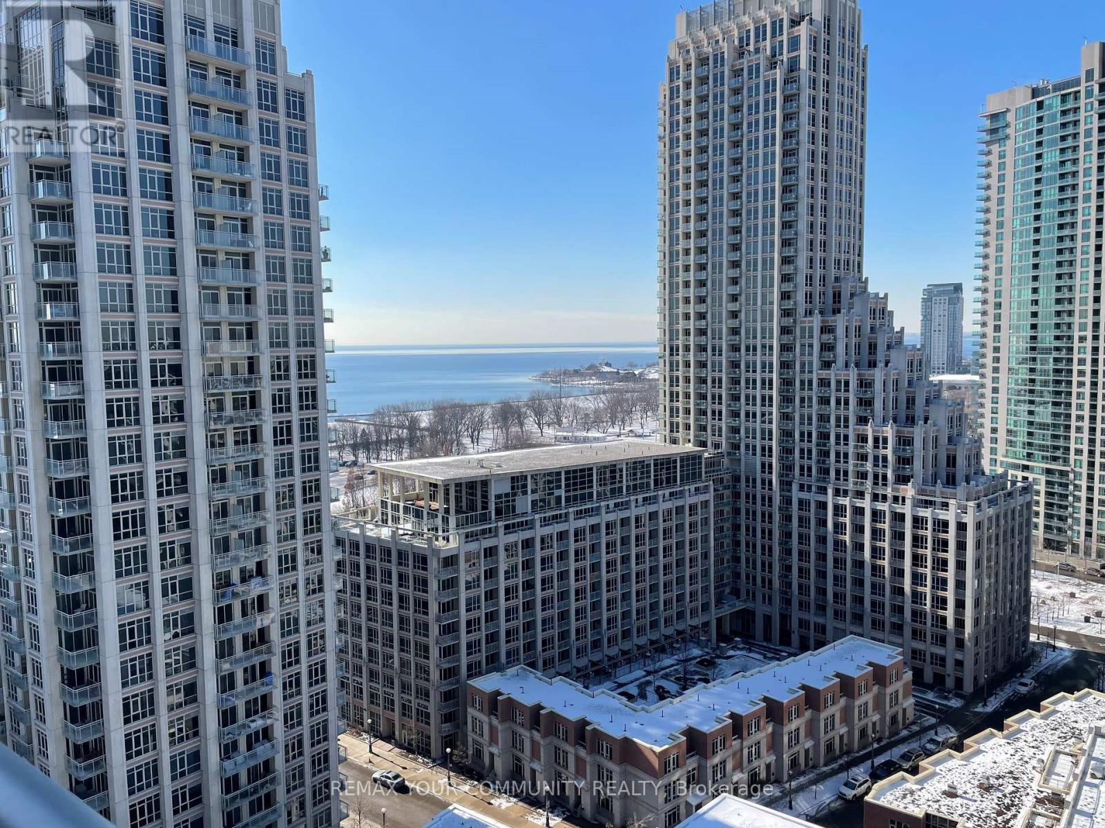 2103 - 38 Iannuzzi Street, Toronto, Ontario  M5V 0S2 - Photo 8 - C12813590