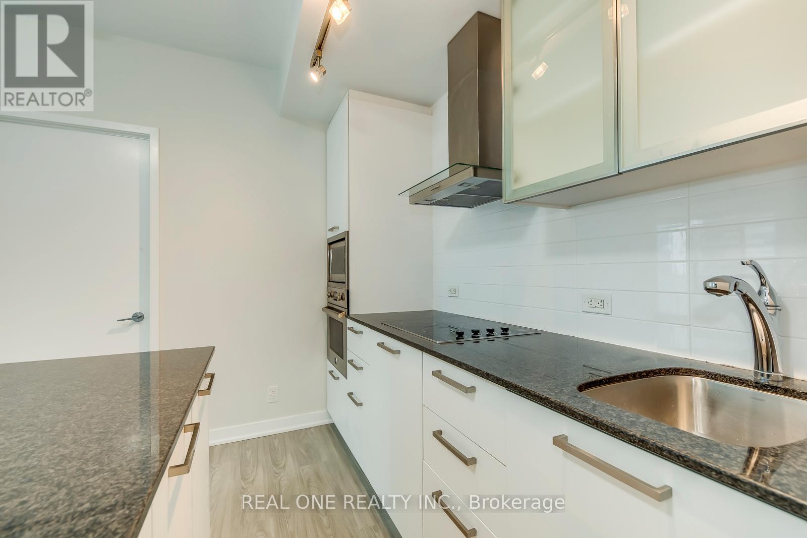 3103 - 14 York Street, Toronto, Ontario  M5J 0B1 - Photo 14 - C12813602