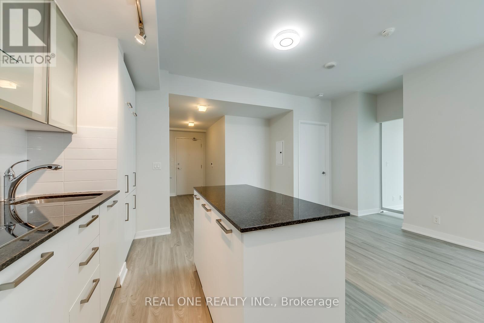 3103 - 14 York Street, Toronto, Ontario  M5J 0B1 - Photo 16 - C12813602