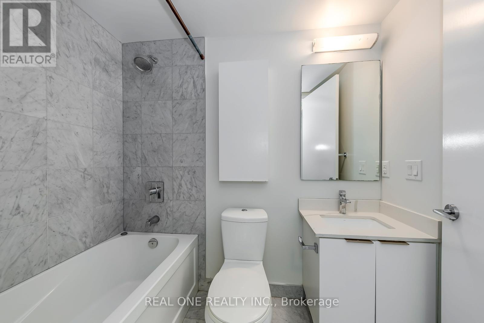 3103 - 14 York Street, Toronto, Ontario  M5J 0B1 - Photo 33 - C12813602