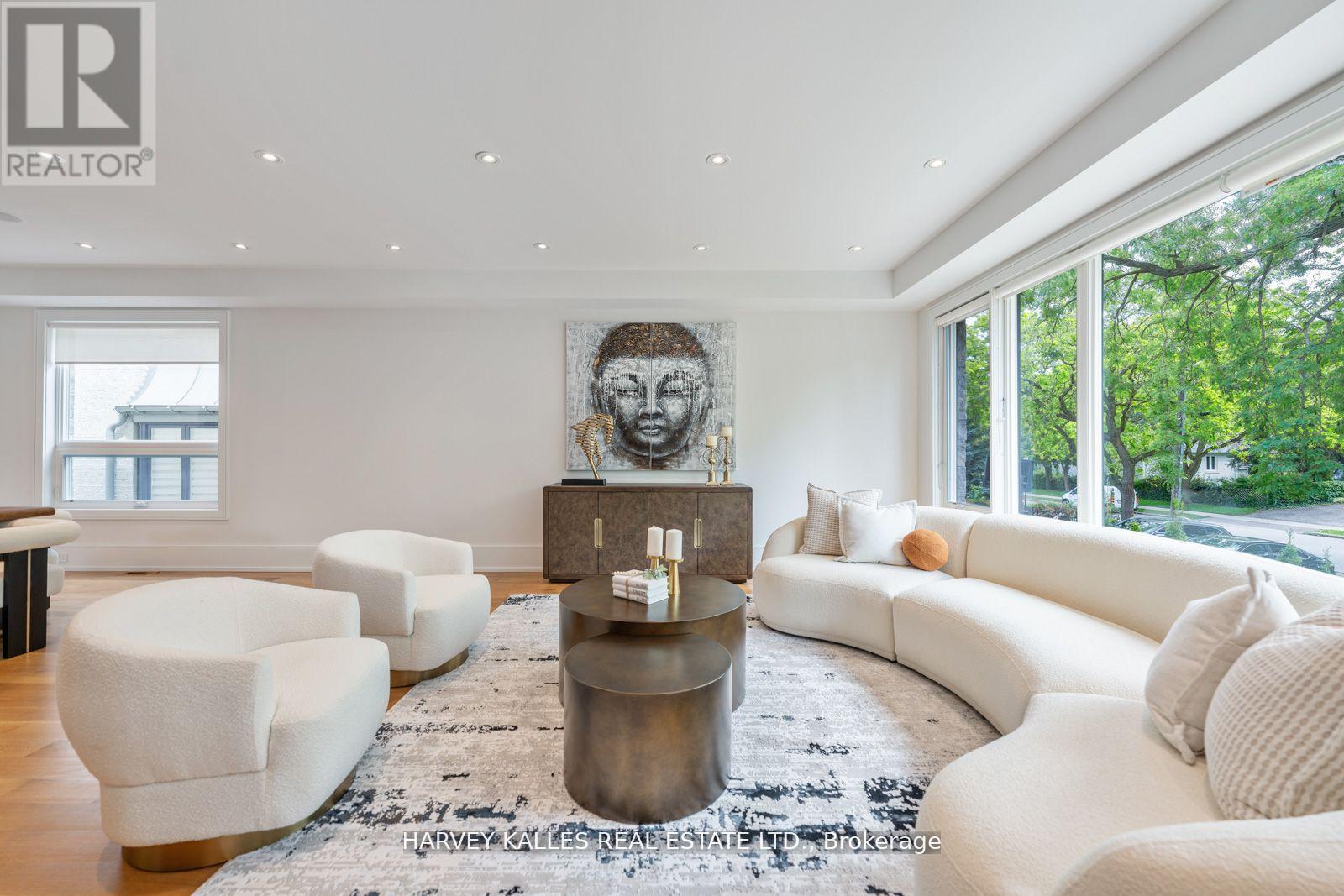 64 Centre Avenue, Toronto, Ontario  M2M 2L5 - Photo 11 - C12813636