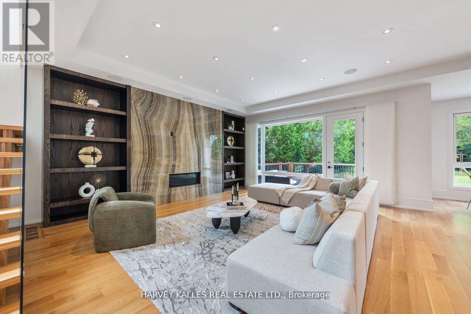 64 Centre Avenue, Toronto, Ontario  M2M 2L5 - Photo 18 - C12813636