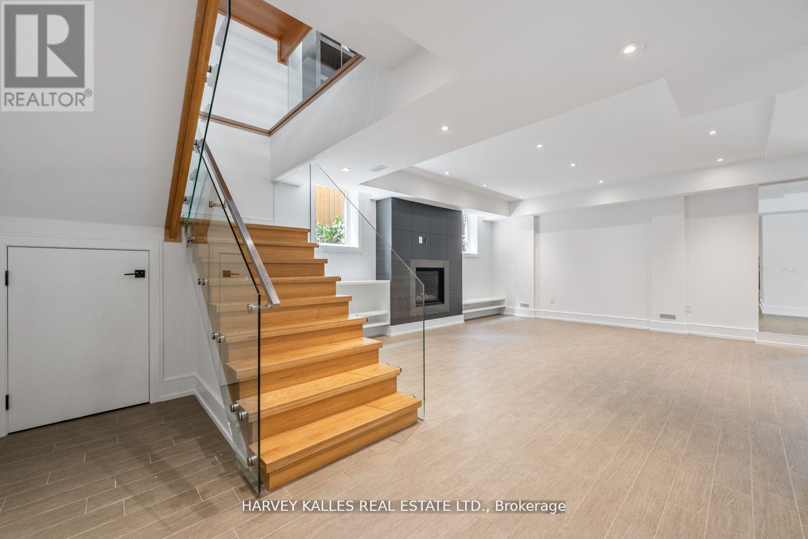 64 Centre Avenue, Toronto, Ontario  M2M 2L5 - Photo 31 - C12813636