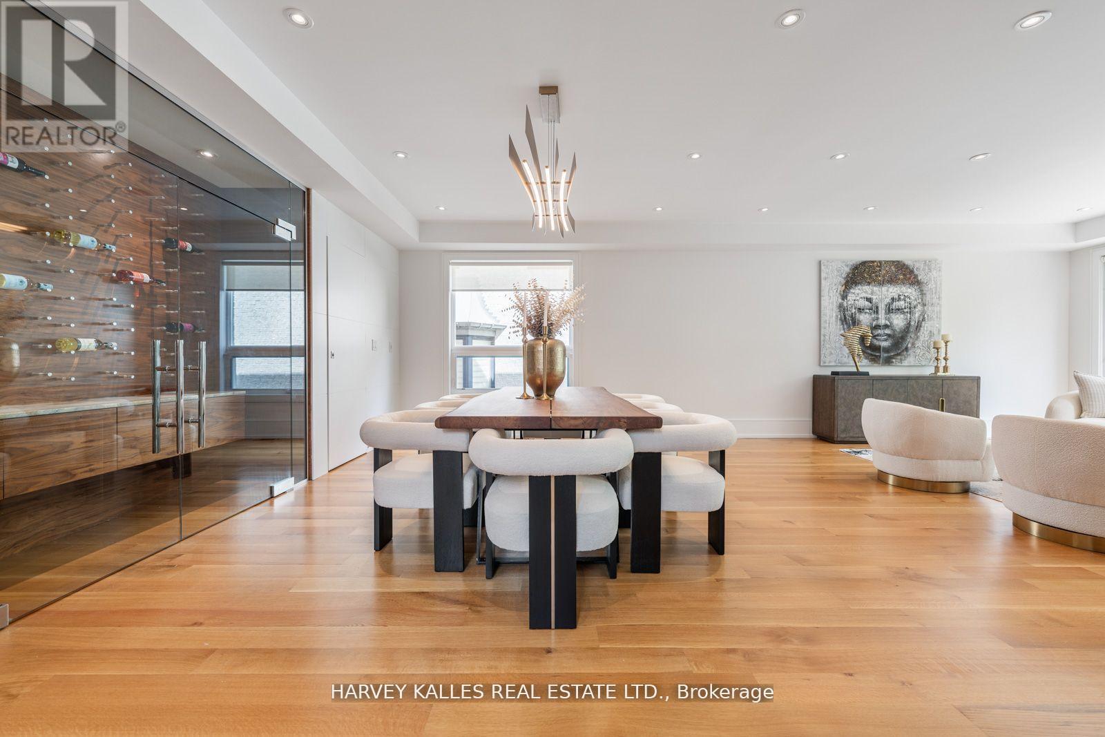 64 Centre Avenue, Toronto, Ontario  M2M 2L5 - Photo 7 - C12813636