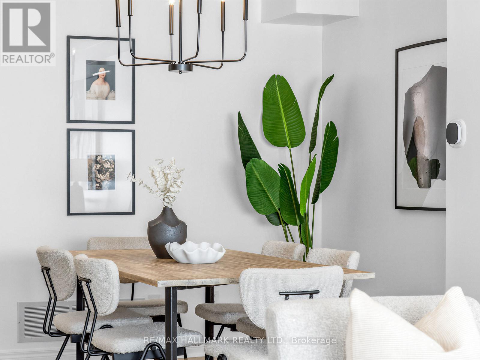 150 Gowan Avenue, Toronto, Ontario  M4J 2K6 - Photo 10 - E12813616