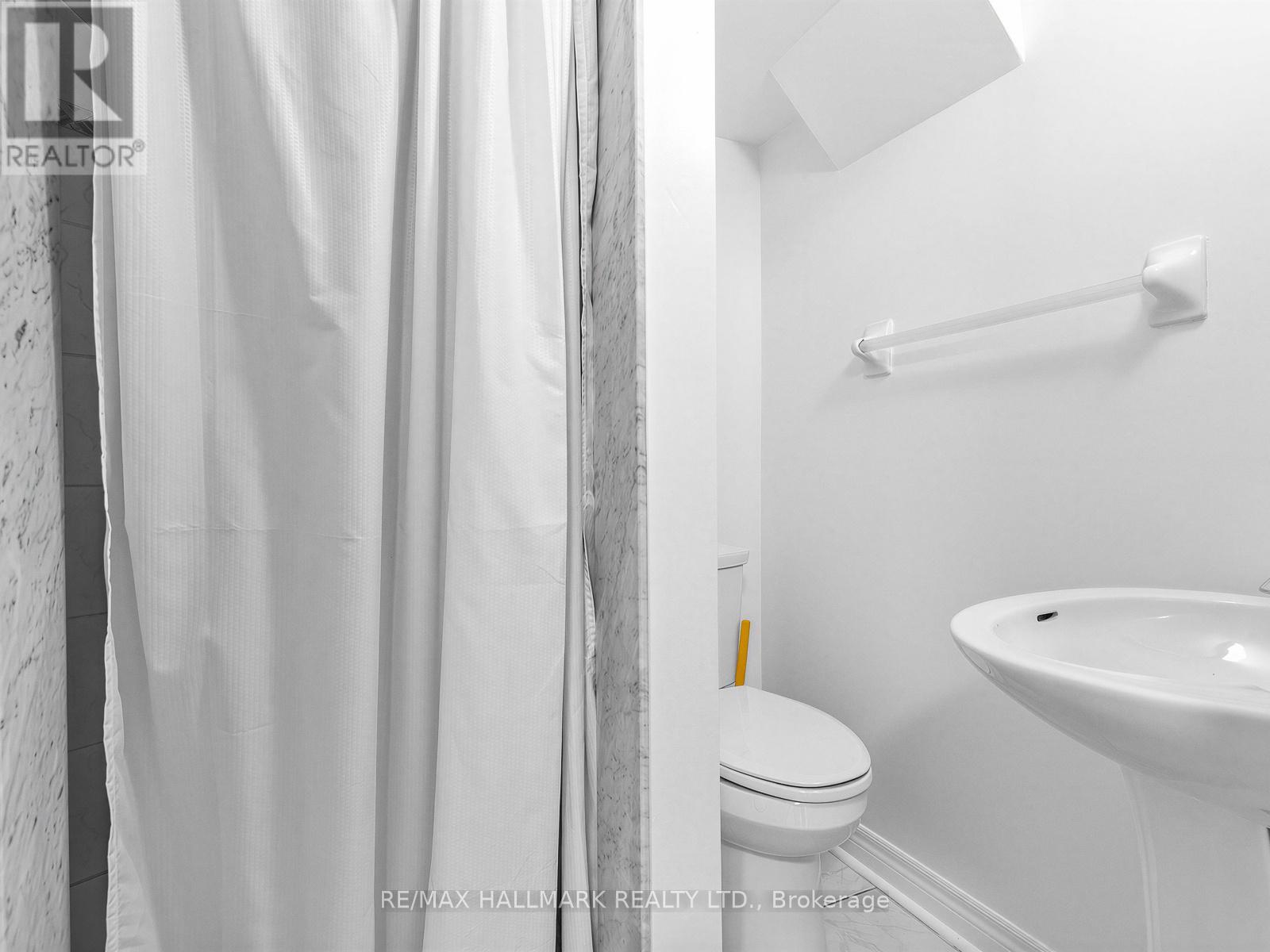 150 Gowan Avenue, Toronto, Ontario  M4J 2K6 - Photo 28 - E12813616