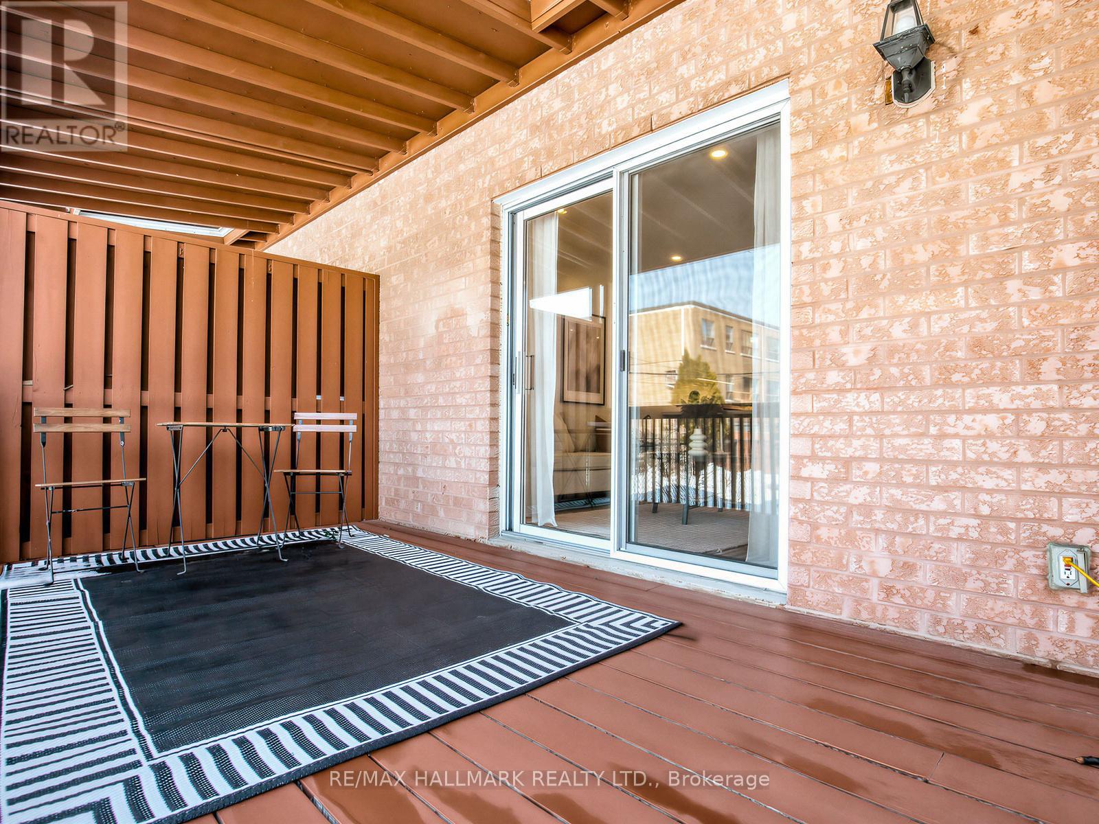 150 Gowan Avenue, Toronto, Ontario  M4J 2K6 - Photo 34 - E12813616