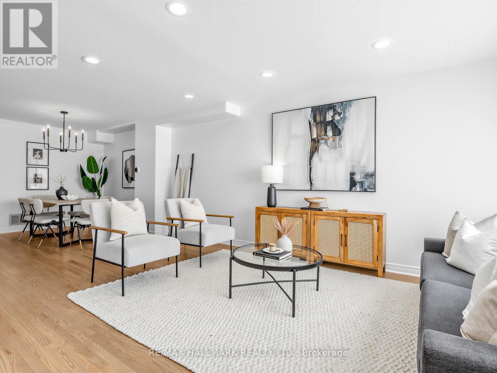 150 Gowan Avenue, Toronto, Ontario  M4J 2K6 - Photo 6 - E12813616