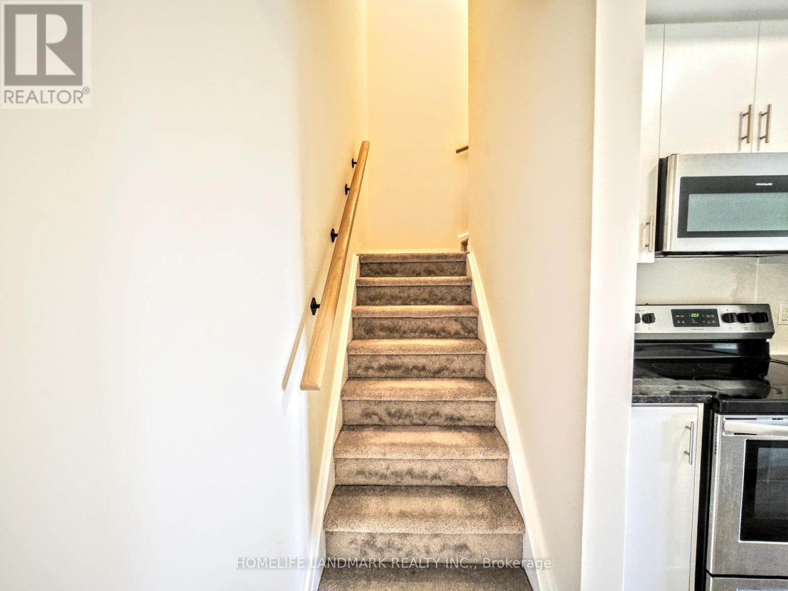 812 - 2635 William Jackson Drive, Pickering, Ontario  L1X 0L4 - Photo 12 - E12813634