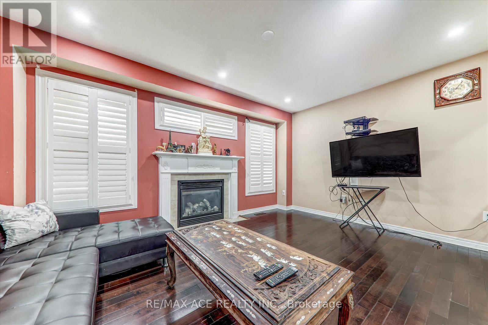 51 Stammers Drive, Ajax, Ontario  L1T 0L5 - Photo 20 - E12813640