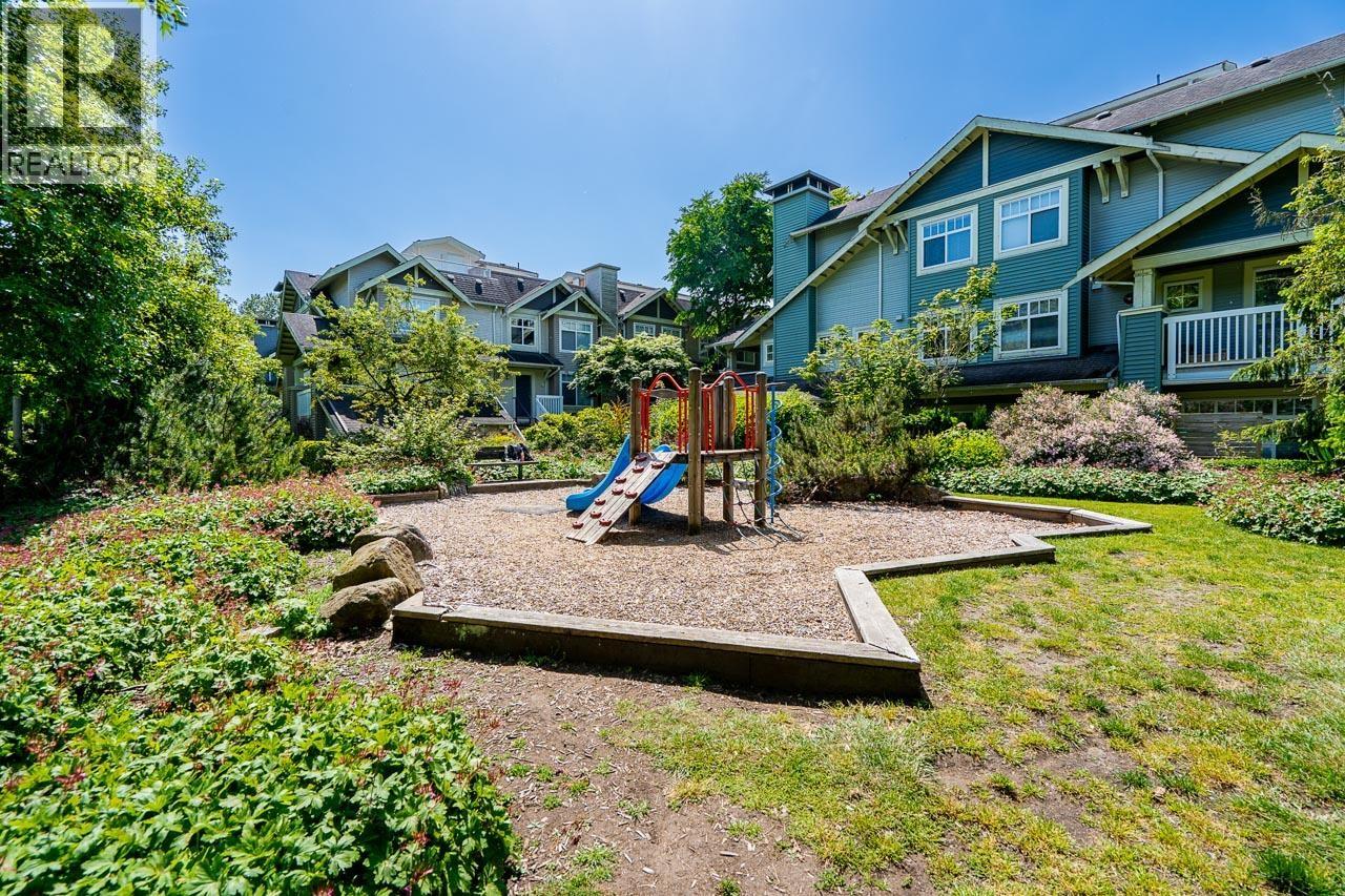 404 7478 Byrnepark Walk, Burnaby, British Columbia  V3N 0B5 - Photo 28 - R3092622