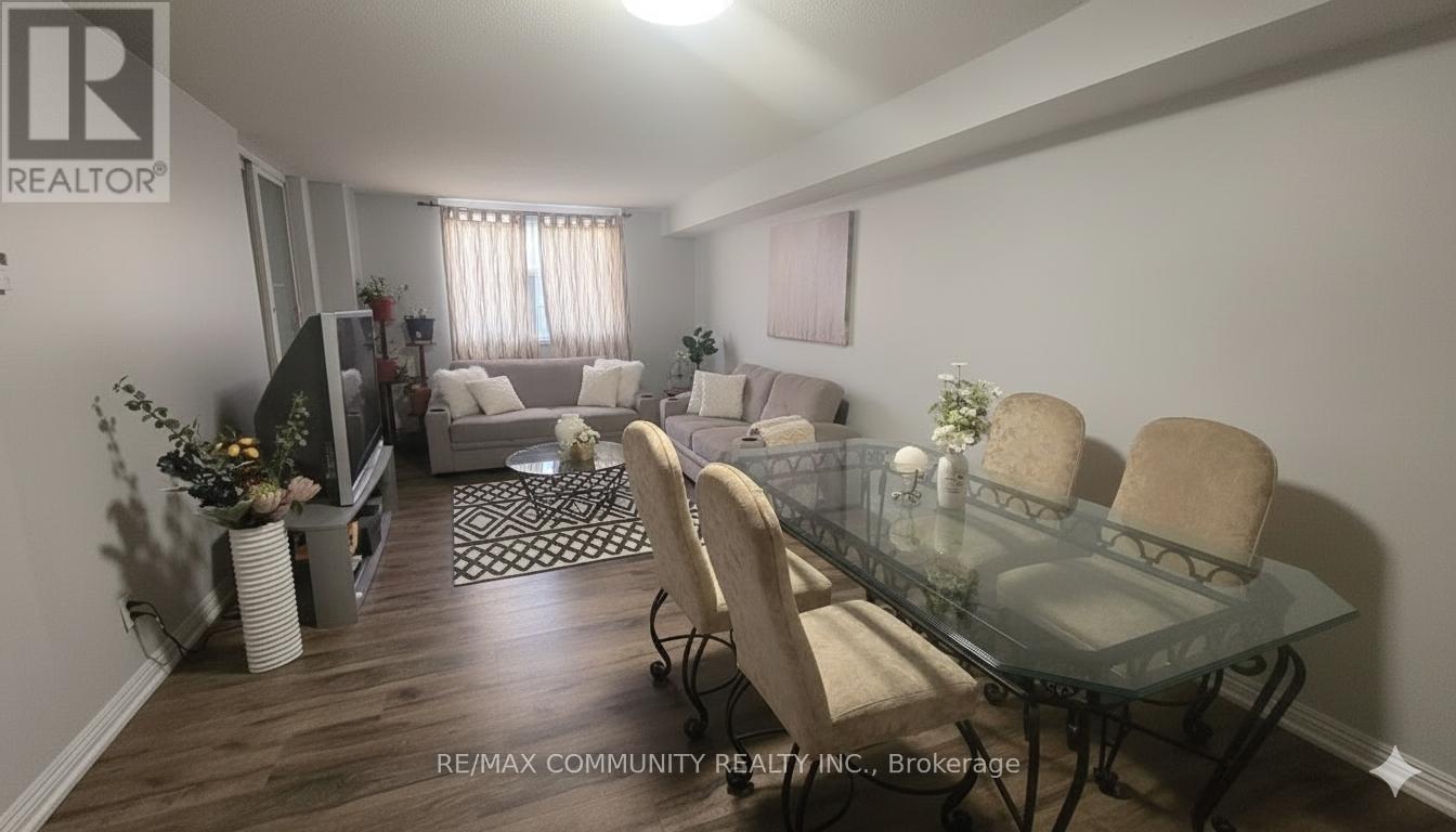 907 - 260 Davis Drive, Newmarket, Ontario  L3Y 7C3 - Photo 7 - N12813654