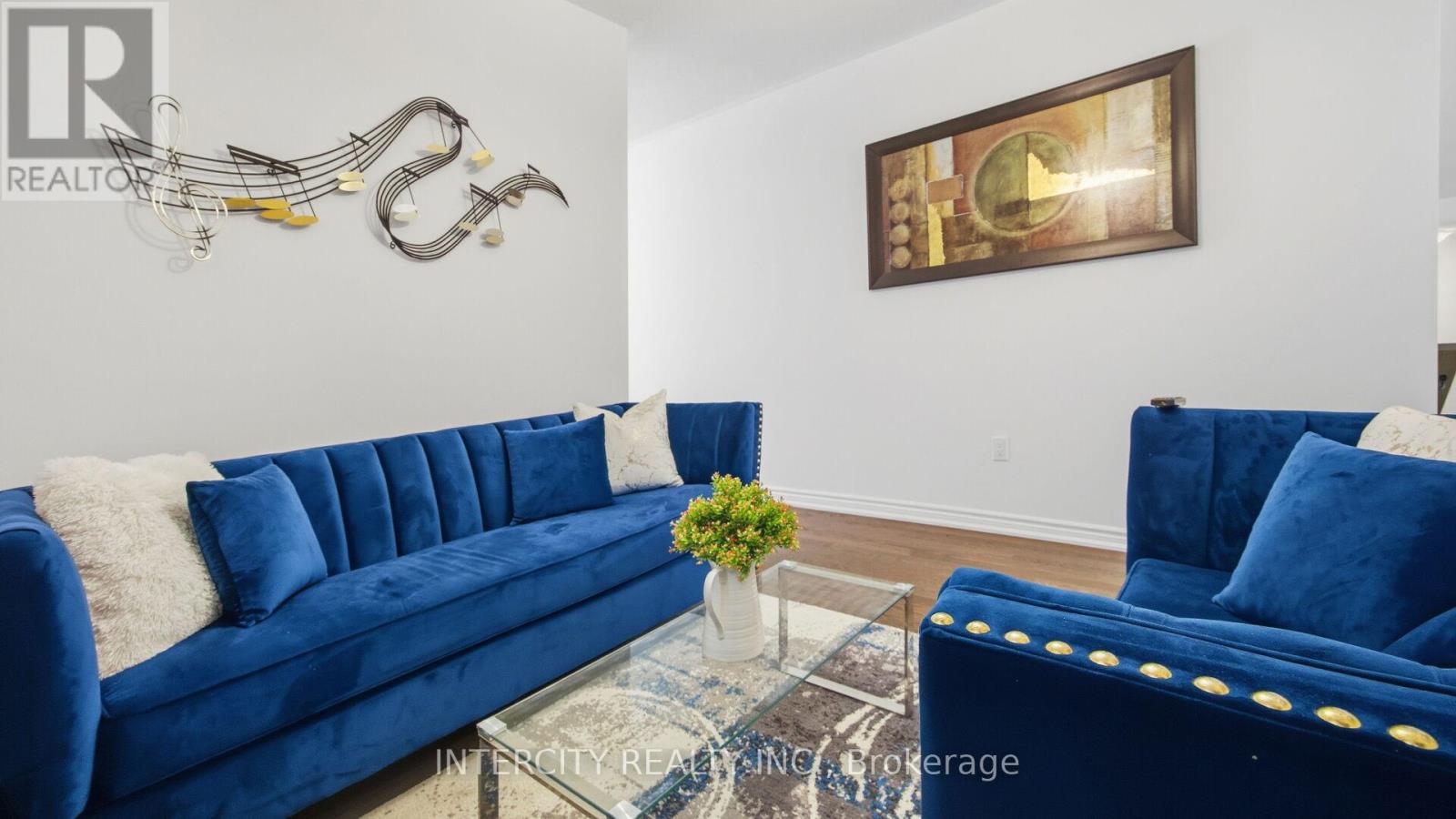 66 Camino Real Drive, Caledon, Ontario  L7C 4L9 - Photo 9 - W12813594