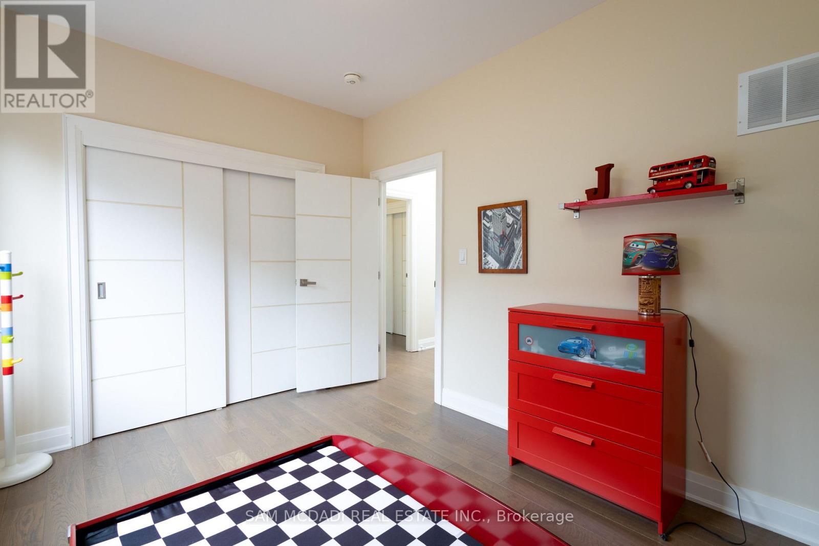 35a Broadview Avenue, Mississauga, Ontario  L5H 2S8 - Photo 20 - W12813610