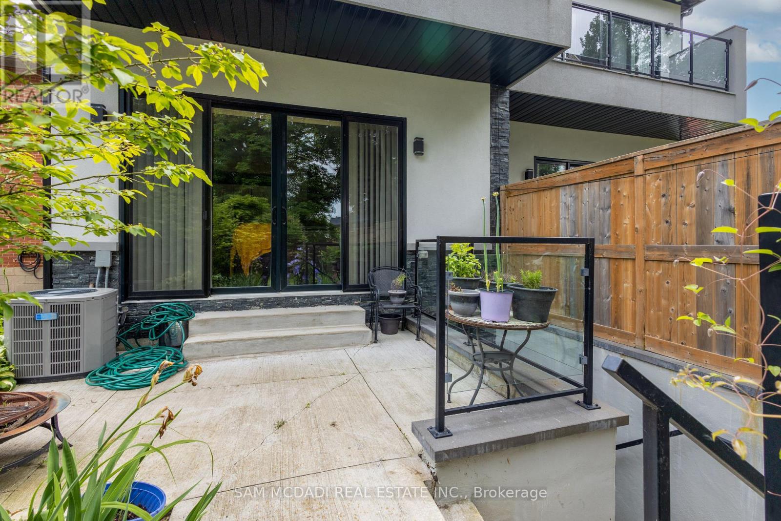 35a Broadview Avenue, Mississauga, Ontario  L5H 2S8 - Photo 34 - W12813610