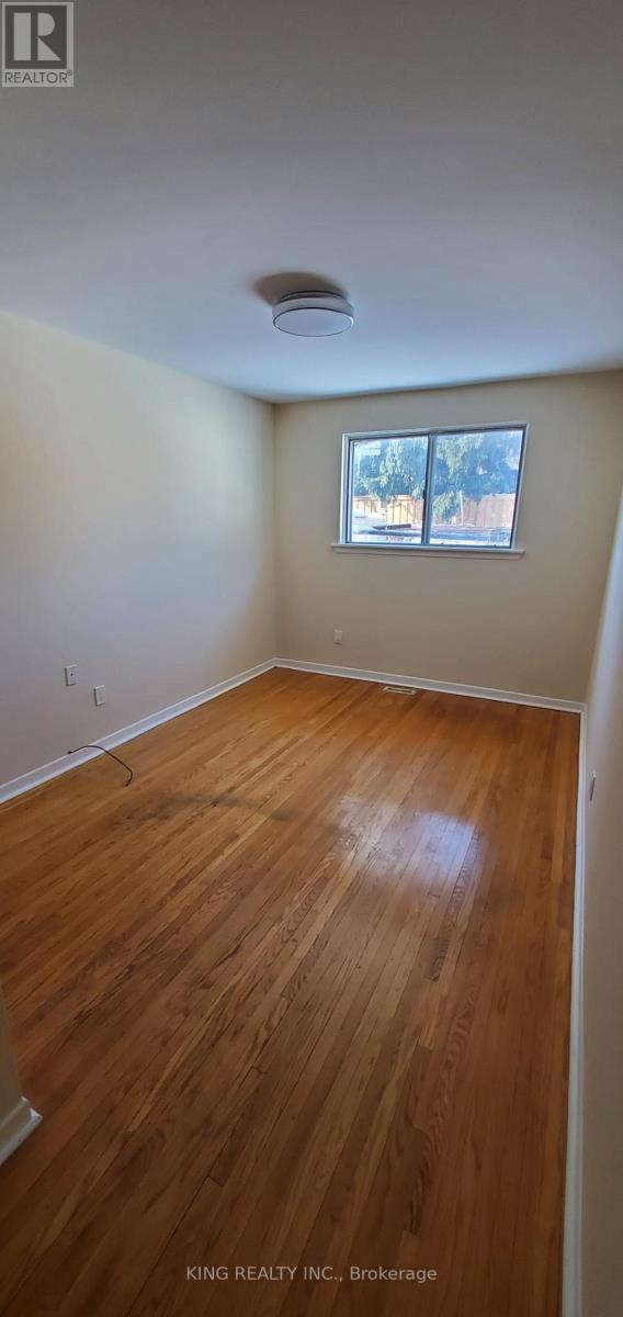 3403 Jolliffe Avenue, Mississauga, Ontario  L4T 1V6 - Photo 19 - W12813644