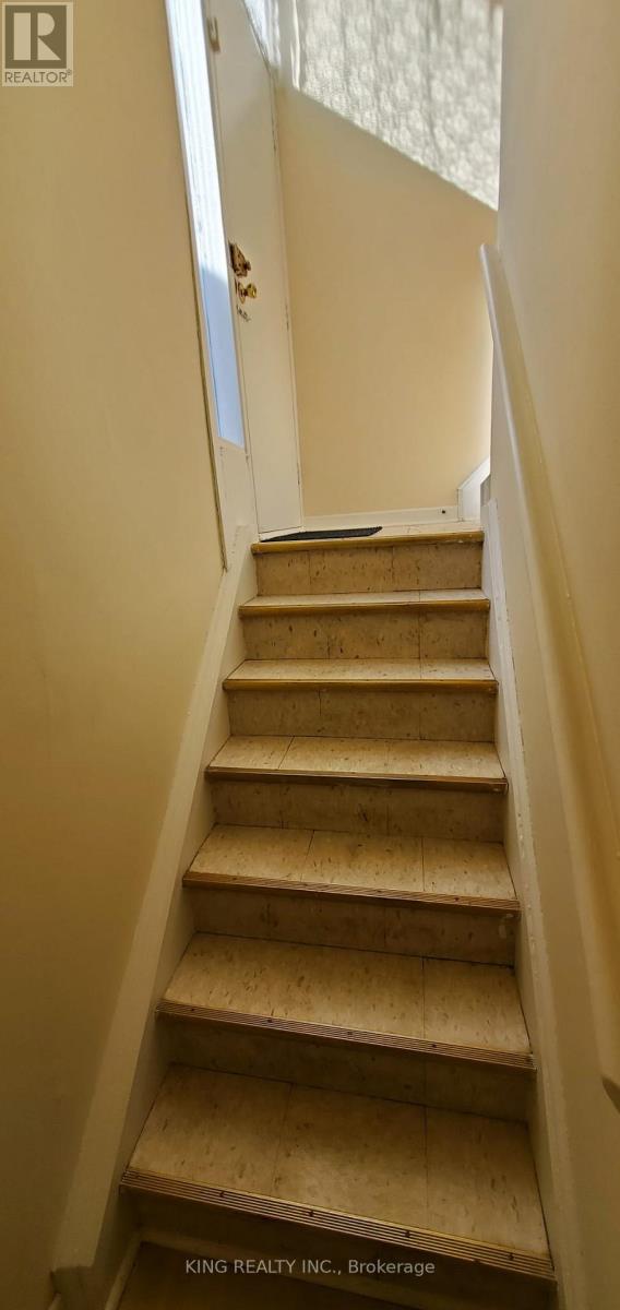 3403 Jolliffe Avenue, Mississauga, Ontario  L4T 1V6 - Photo 21 - W12813644