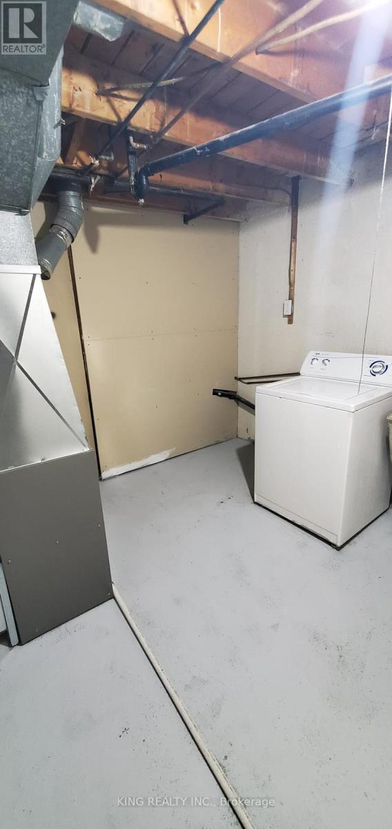 3403 Jolliffe Avenue, Mississauga, Ontario  L4T 1V6 - Photo 24 - W12813644