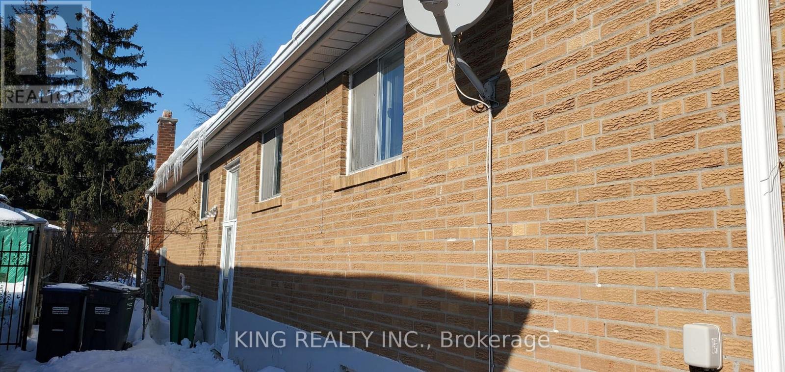 3403 Jolliffe Avenue, Mississauga, Ontario  L4T 1V6 - Photo 6 - W12813644