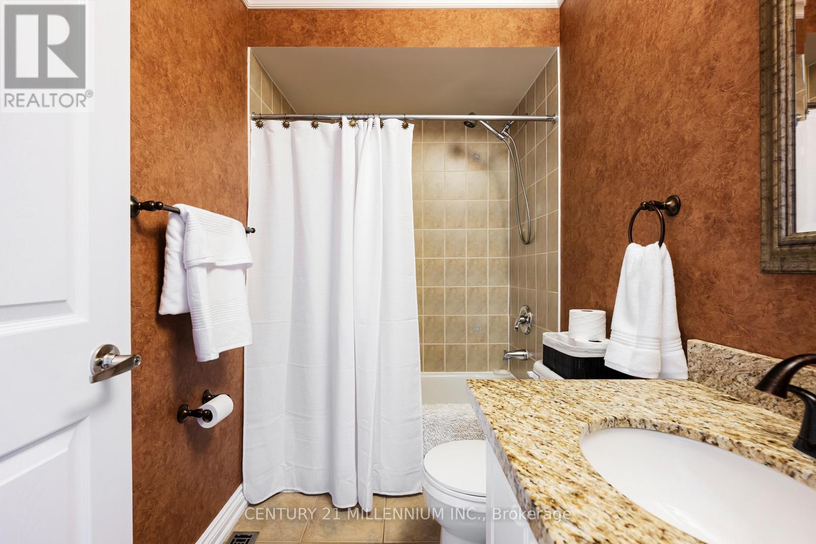 42 Rubysilver Drive, Brampton, Ontario  L6P 1P9 - Photo 25 - W12813650