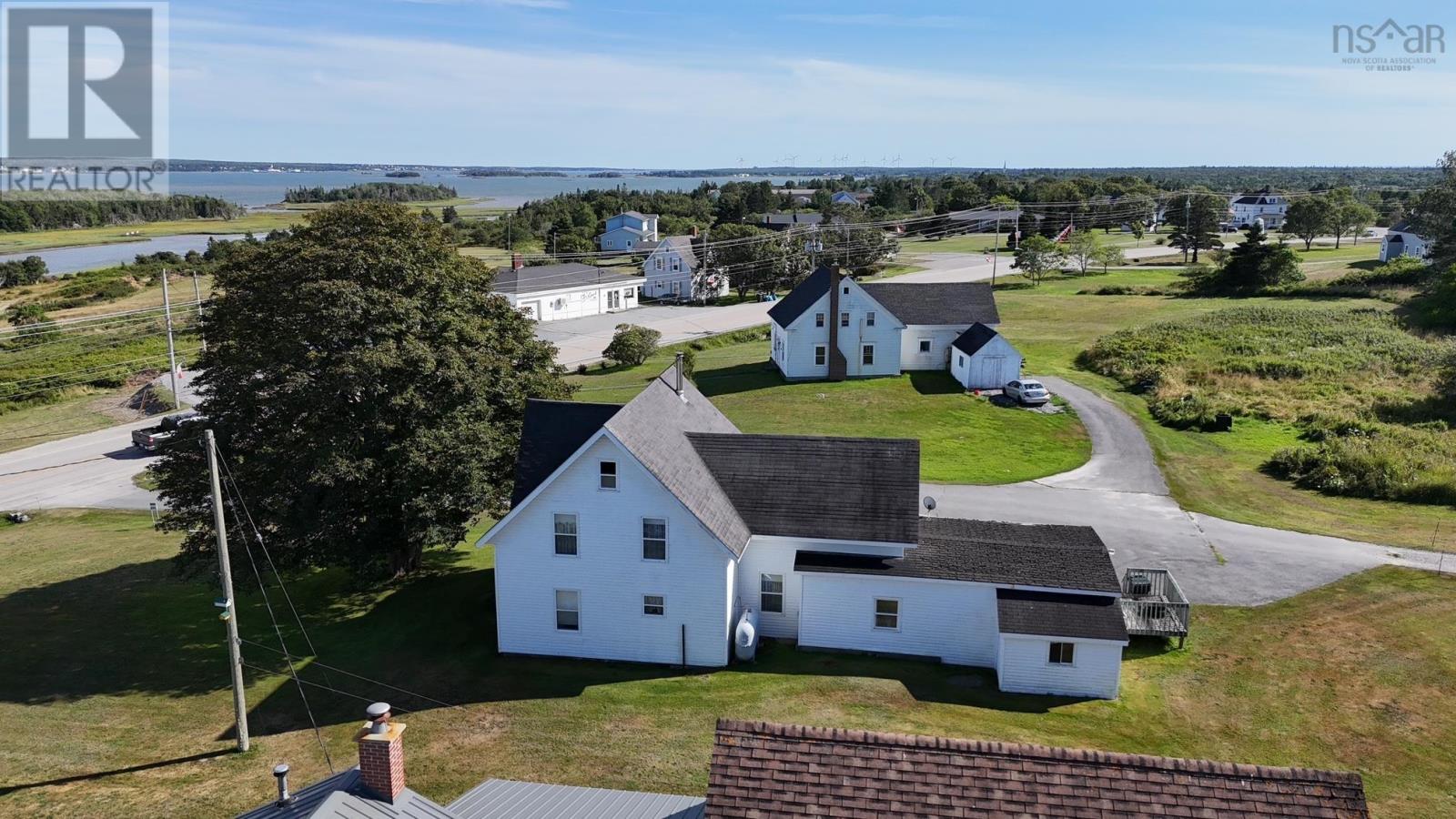 684 Highway 335 Highway, West Pubnico, Nova Scotia  B0W 3S0 - Photo 27 - 202519679