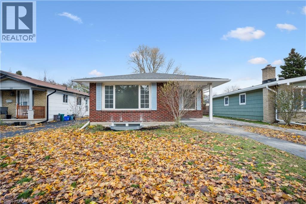 118 SELKIRK Drive, Kitchener, Ontario