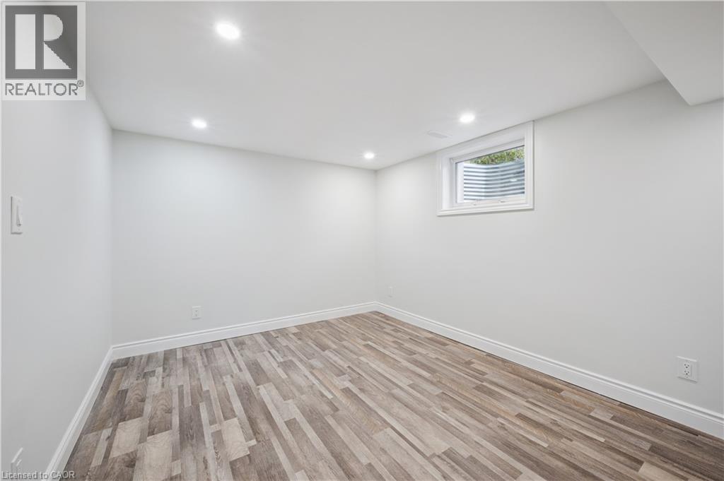 118 Selkirk Drive, Kitchener, Ontario  N2E 1M4 - Photo 28 - 40805121