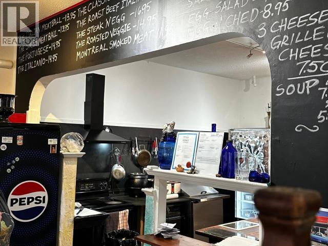 4722 Marine Ave, Powell River, British Columbia  V8A 2L4 - Photo 8 - 19612