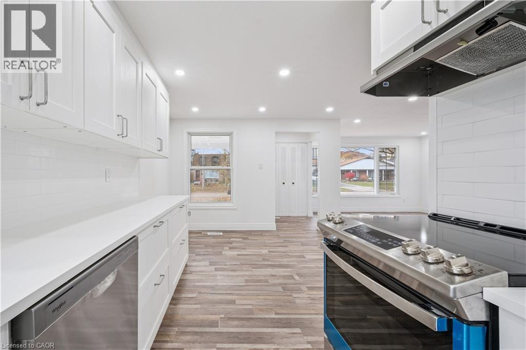 118 Selkirk Drive, Kitchener, Ontario  N2E 1M4 - Photo 12 - 40805121