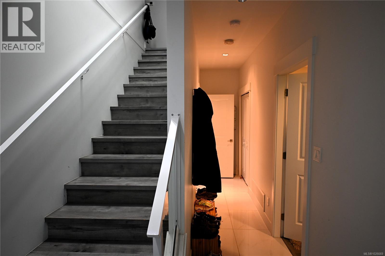 1656 Roberta Rd S, Nanaimo, British Columbia V9X 0B6 - Photo 2 - 1026669