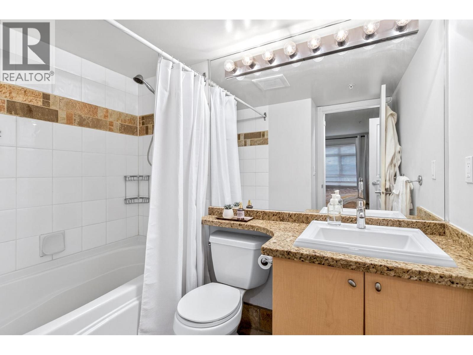 102 3122 St Johns Street, Port Moody, British Columbia  V3H 5C8 - Photo 25 - R3092368