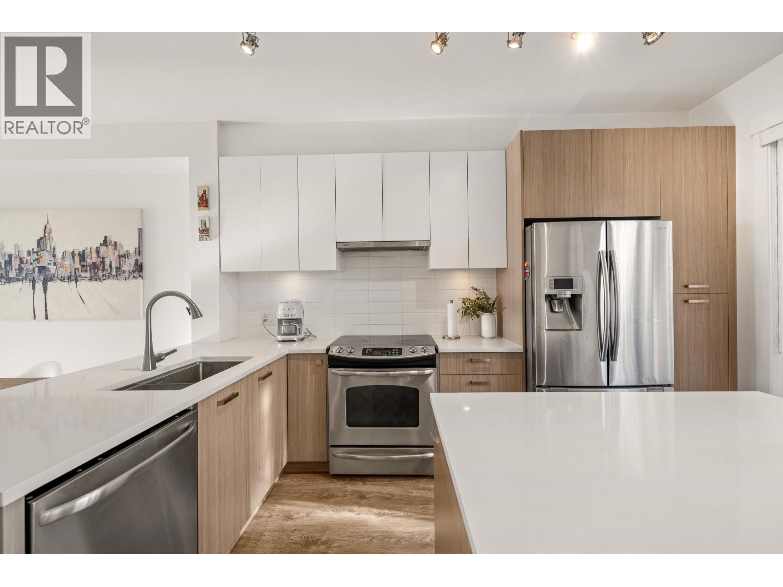 8 1320 Riley Street, Coquitlam, British Columbia  V3E 0J4 - Photo 7 - R3092705