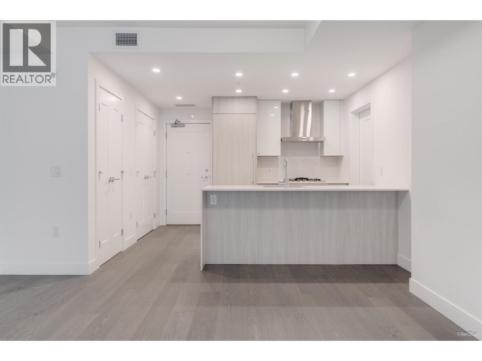 305 488 W 58th Avenue, Vancouver, British Columbia  V5X 1V5 - Photo 10 - R3092415