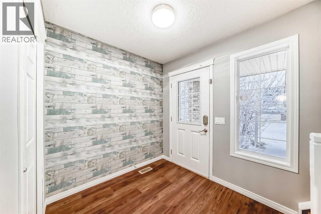 340 Morningside Crescent Sw, Airdrie, Alberta  T4B 0C1 - Photo 5 - A2277269