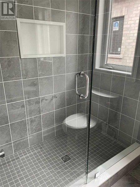 51 Jura Crescent, Brampton, Ontario  L6P 4R3 - Photo 10 - W12594766