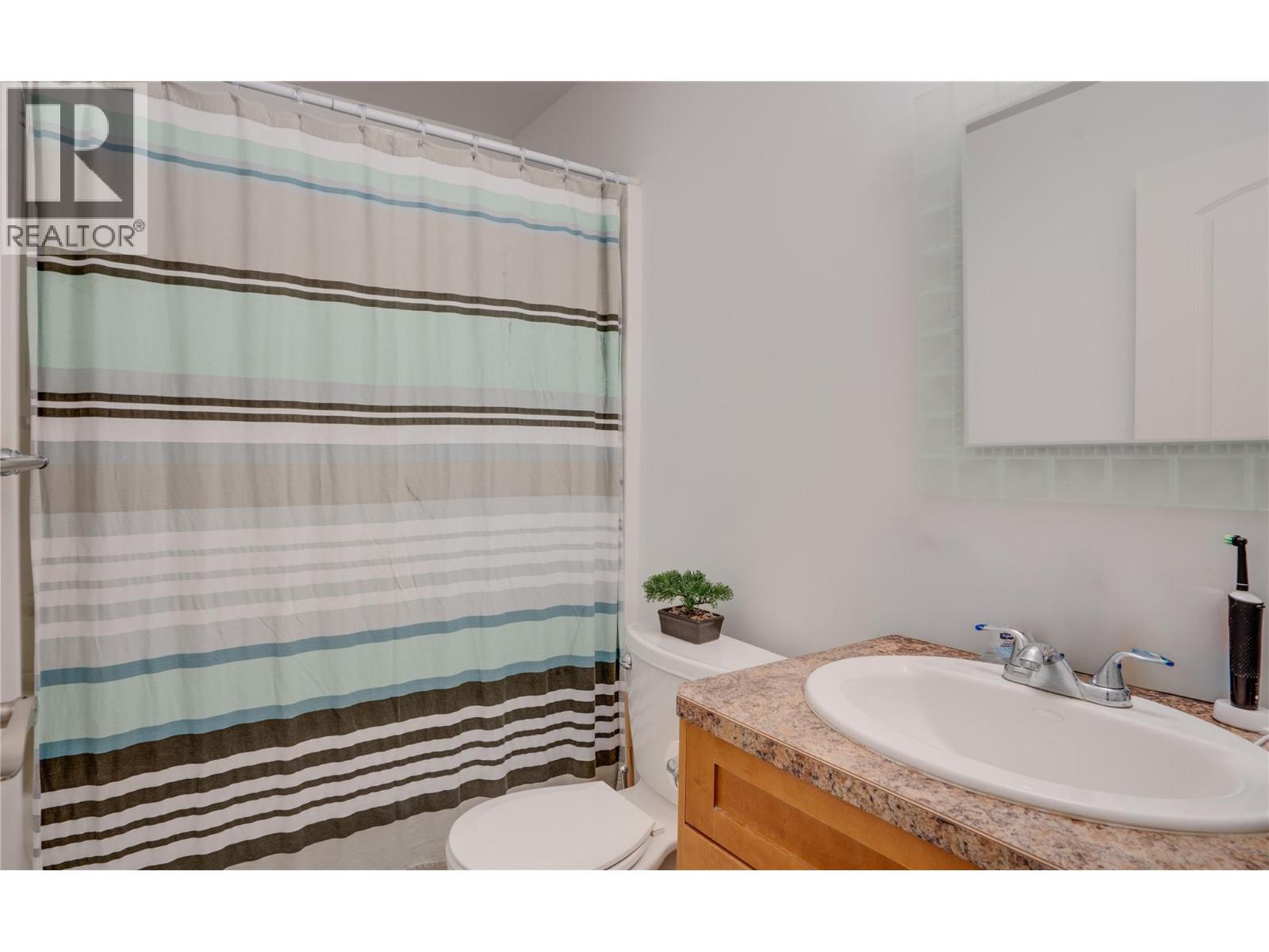 4406a 25 Street, Vernon, British Columbia  V1T 4S6 - Photo 27 - 10376429